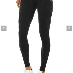 NWT ALO High Waist Cargo leggings